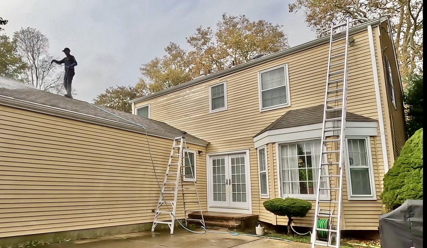 Rumson Roof Washing & Concrete Restoration: Expert Exterior Cleaning for Long-Lasting Results Image